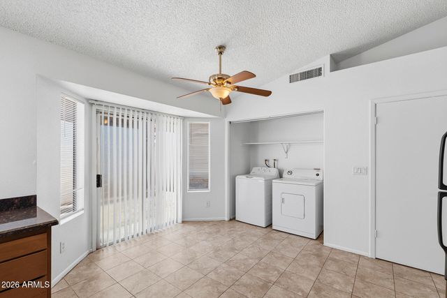 8520 W PALM Lane 1039, Phoenix, AZ 85037