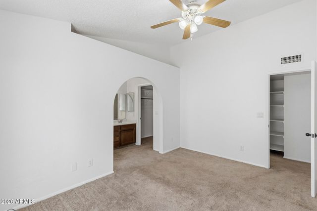 8520 W PALM Lane 1039, Phoenix, AZ 85037