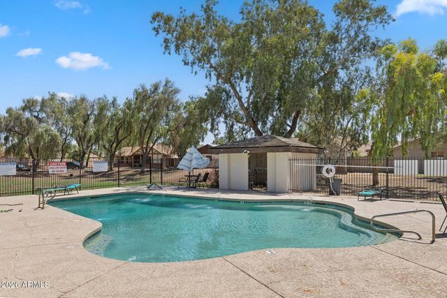 8520 W PALM Lane 1039, Phoenix, AZ 85037