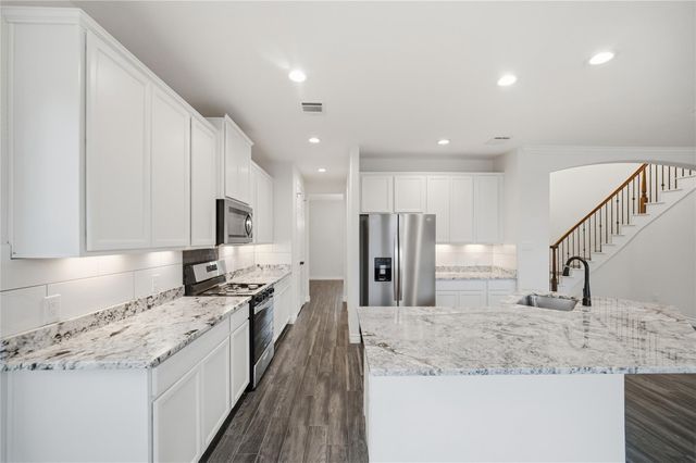 16518 Boston Post Road, Cypress, TX 77429
