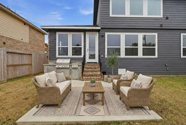 16518 Boston Post Road, Cypress, TX 77429