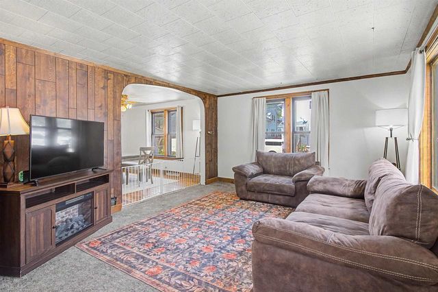 405 Jackson Street, Fort Atkinson, WI 53538
