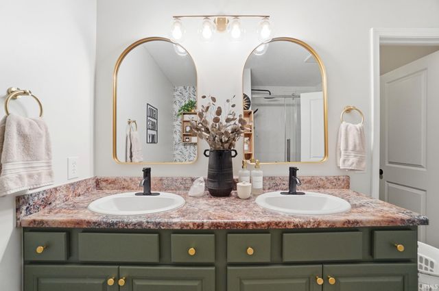 7920 Wethersfield Cove, Fort Wayne, IN 46835