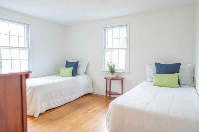 28 Swift Brook Rd, Yarmouth, MA 02664