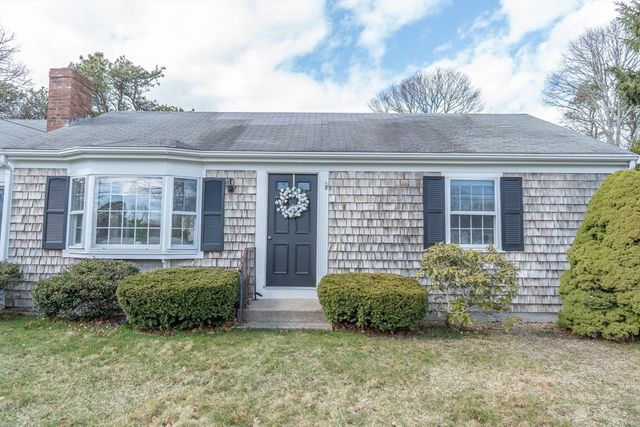 28 Swift Brook Rd, Yarmouth, MA 02664
