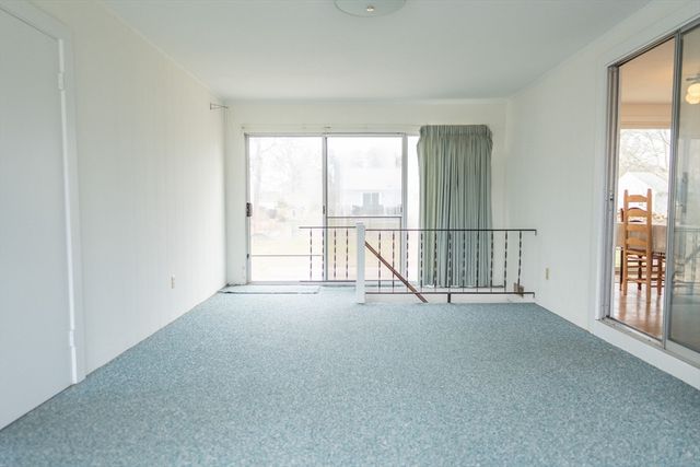 28 Swift Brook Rd, Yarmouth, MA 02664