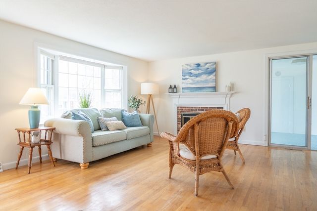 28 Swift Brook Rd, Yarmouth, MA 02664