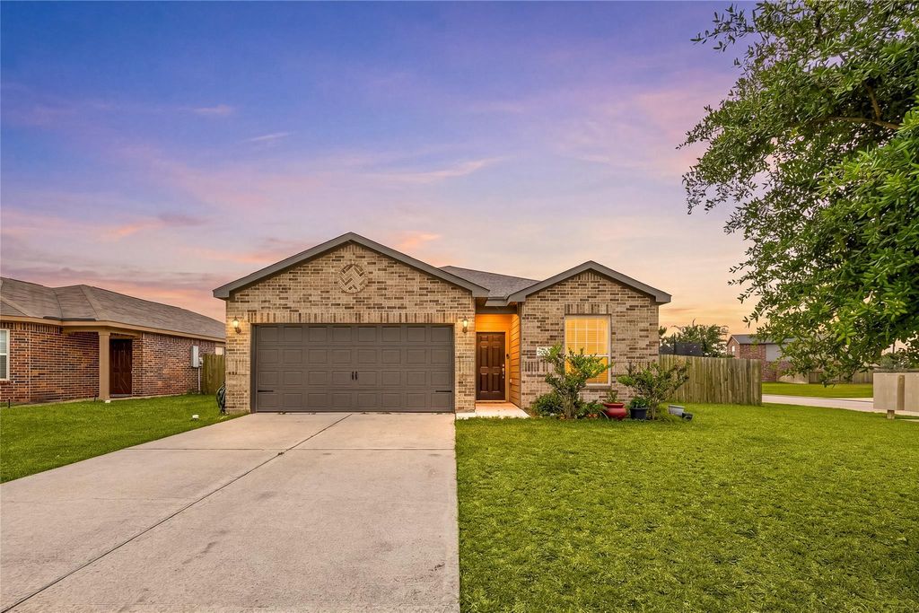 3000 Iron Woods Drive, Katy, TX 77493