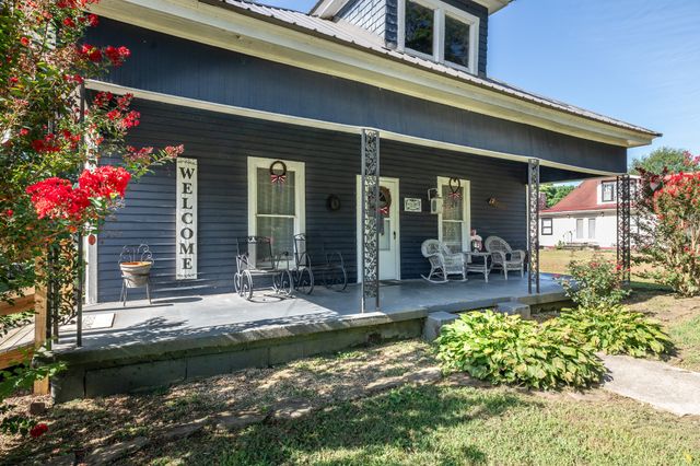 202 Gaunt St, Petersburg, TN 37144