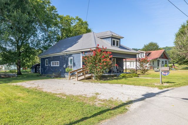 202 Gaunt St, Petersburg, TN 37144