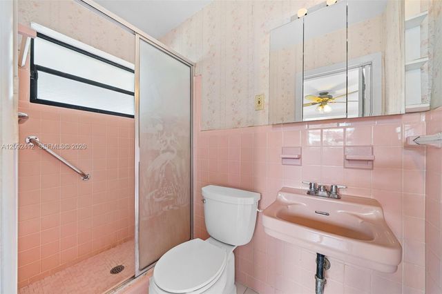 5630 Sheridan Street, Hollywood, FL 33021
