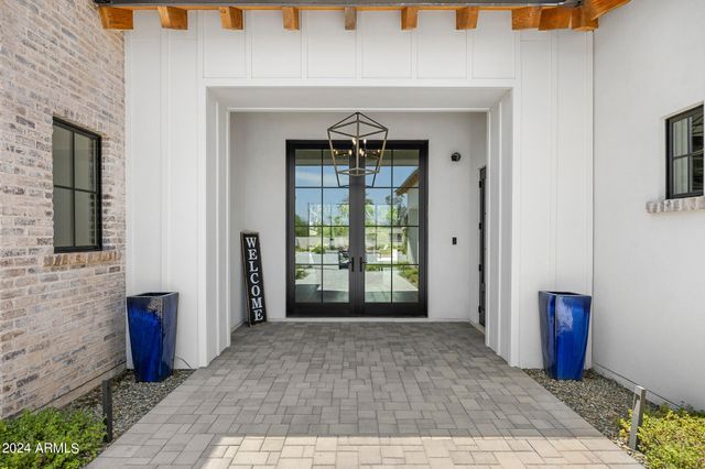 11438 N 70TH Street, Scottsdale, AZ 85254