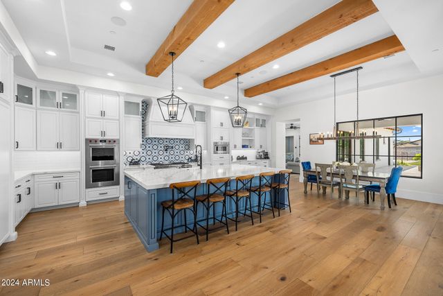 11438 N 70TH Street, Scottsdale, AZ 85254