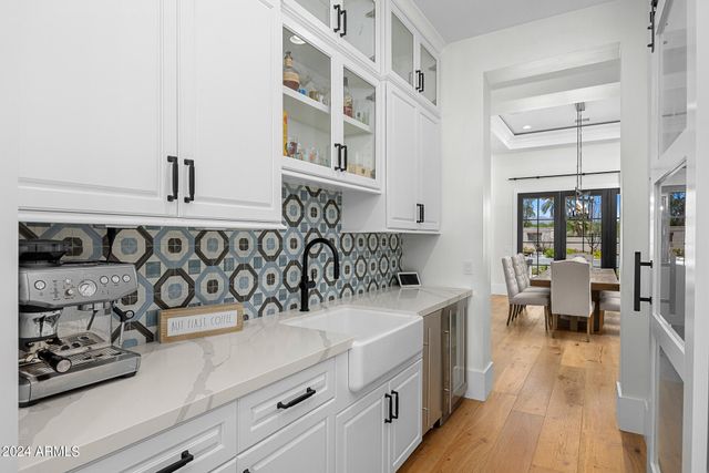 11438 N 70TH Street, Scottsdale, AZ 85254