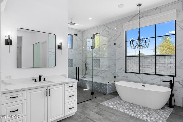 11438 N 70TH Street, Scottsdale, AZ 85254