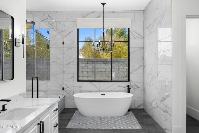 11438 N 70TH Street, Scottsdale, AZ 85254