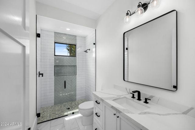 11438 N 70TH Street, Scottsdale, AZ 85254