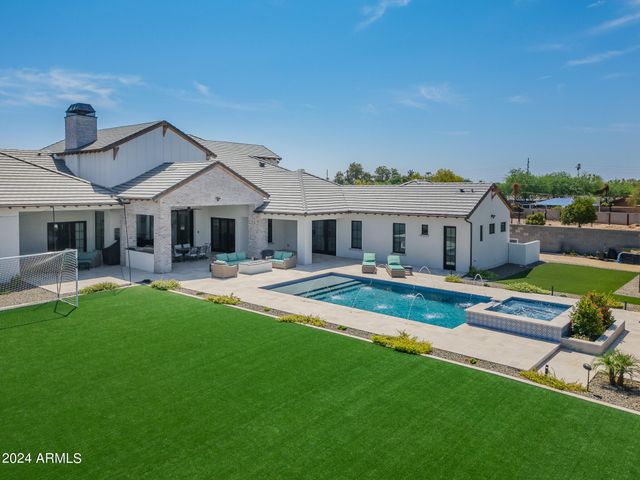 11438 N 70TH Street, Scottsdale, AZ 85254