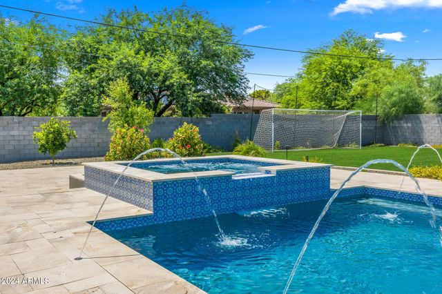 11438 N 70TH Street, Scottsdale, AZ 85254