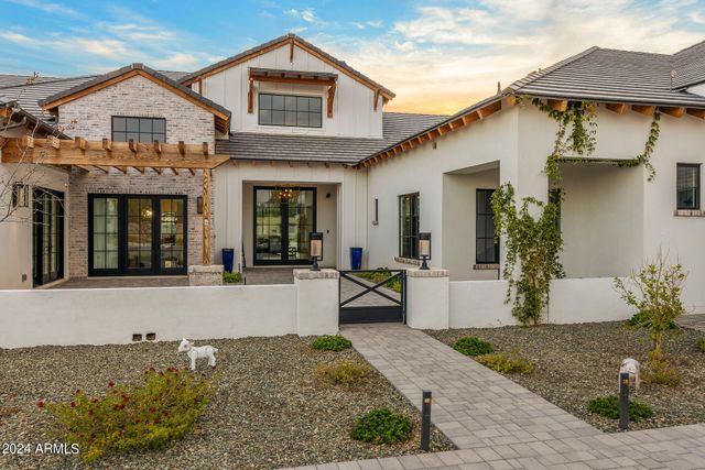 11438 N 70TH Street, Scottsdale, AZ 85254