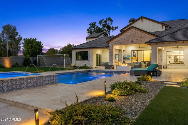 11438 N 70TH Street, Scottsdale, AZ 85254