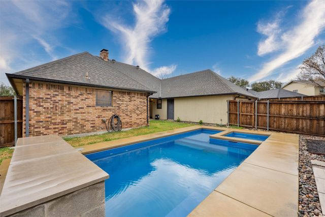 2506 Springdale Drive, Carrollton, TX 75006