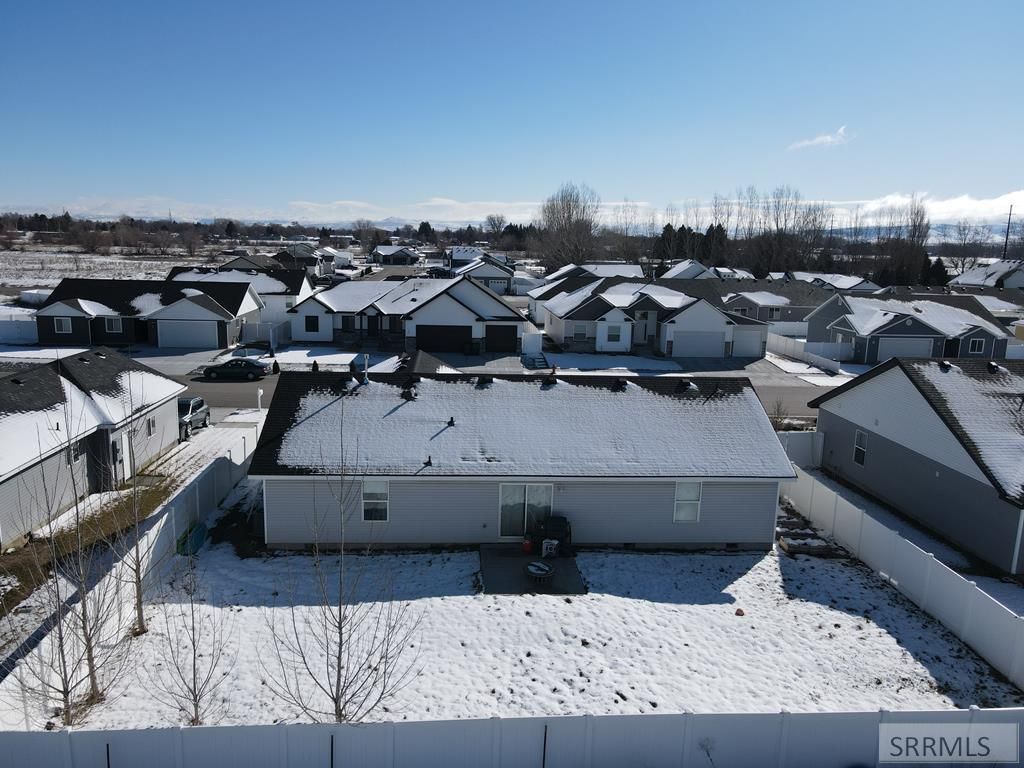 Image 25 of property listing at 1119 Sweetwater Dr, Blackfoot, ID 83221