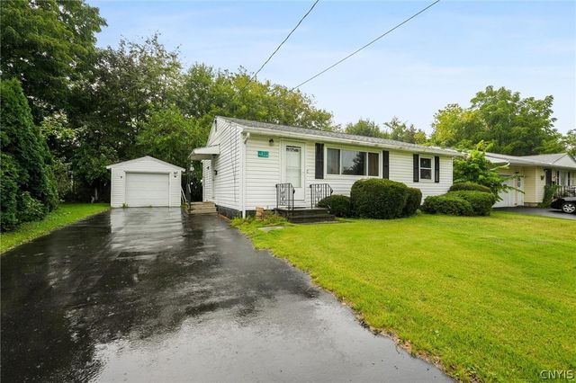 130 Normanor Drive, Syracuse, NY 13207