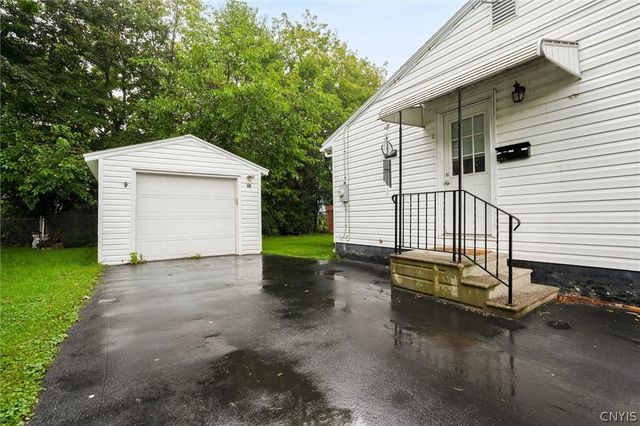 130 Normanor Drive, Syracuse, NY 13207