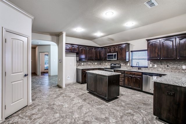 13156 Palancar Drive, Fort Worth, TX 76244