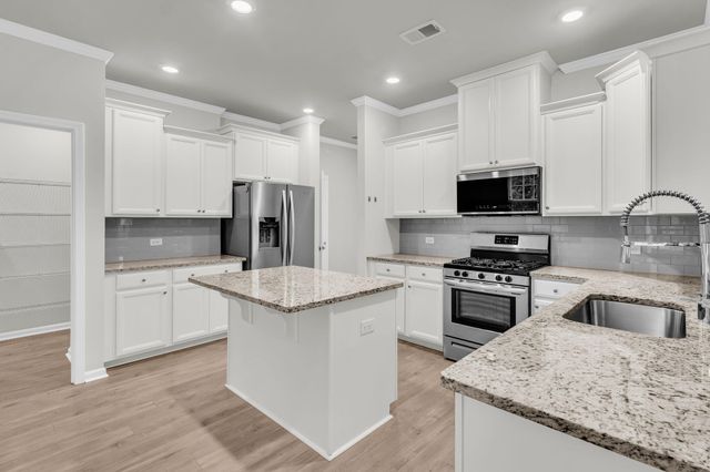 608 Mountain Laurel Circle, Goose Creek, SC 29445