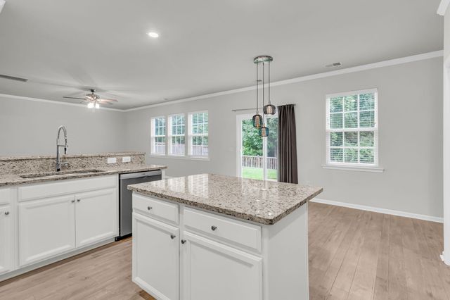608 Mountain Laurel Circle, Goose Creek, SC 29445