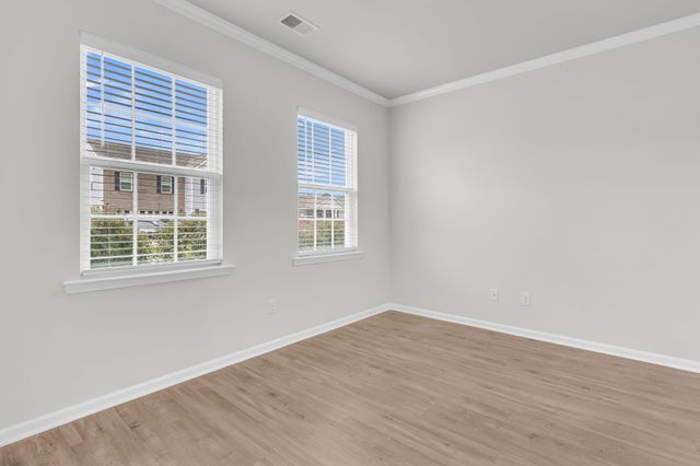 608 Mountain Laurel Circle, Goose Creek, SC 29445