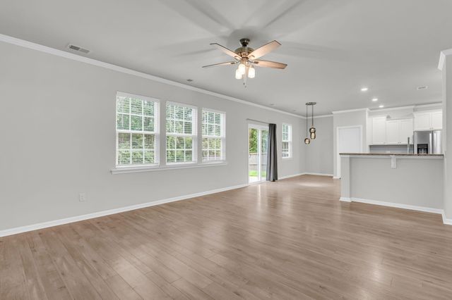 608 Mountain Laurel Circle, Goose Creek, SC 29445