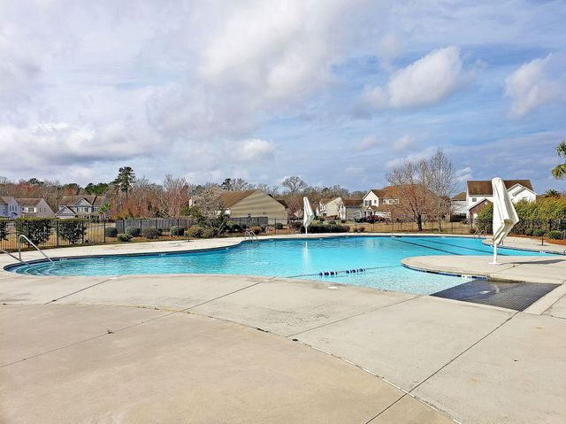 608 Mountain Laurel Circle, Goose Creek, SC 29445