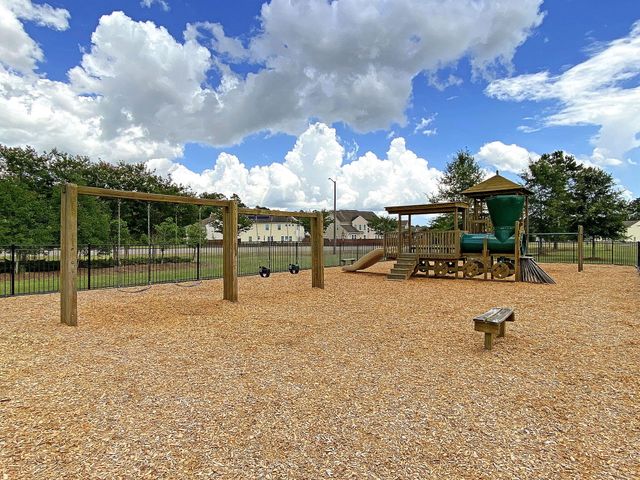 608 Mountain Laurel Circle, Goose Creek, SC 29445