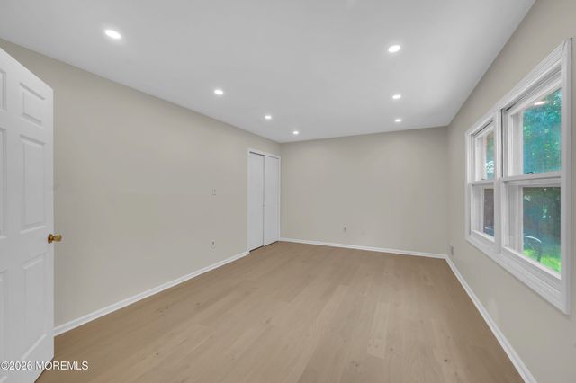 458 Woodhaven Boulevard SE, Bayville, NJ 08721