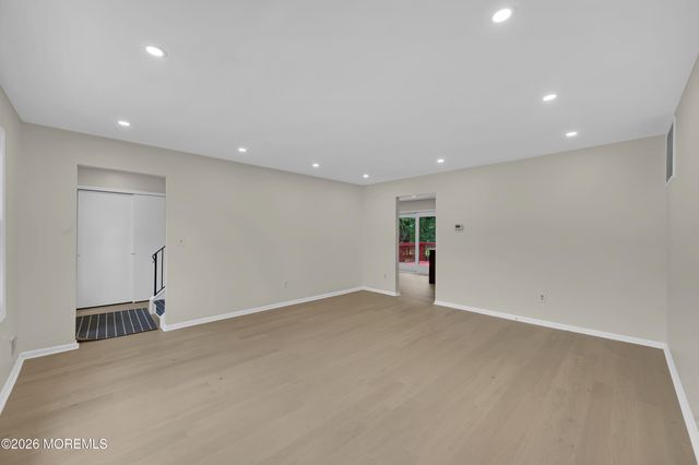 458 Woodhaven Boulevard SE, Bayville, NJ 08721