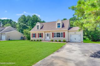 458 Woodhaven Boulevard SE, Bayville, NJ 08721