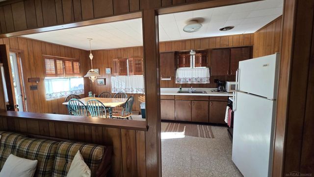 7444 Forest Road, Lexington, MI 48450