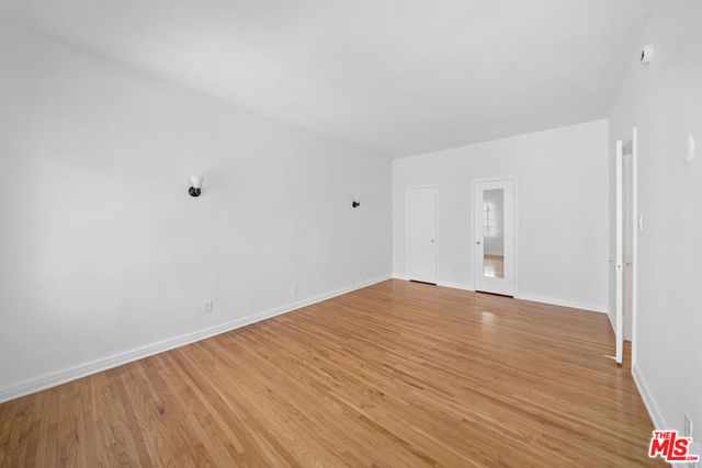 339 S Detroit 206, Los Angeles, CA 90036