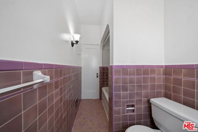 339 S Detroit 206, Los Angeles, CA 90036