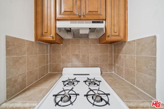 339 S Detroit 206, Los Angeles, CA 90036