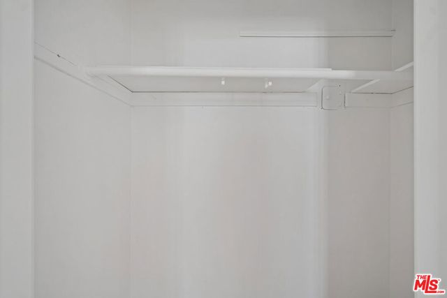 339 S Detroit 206, Los Angeles, CA 90036