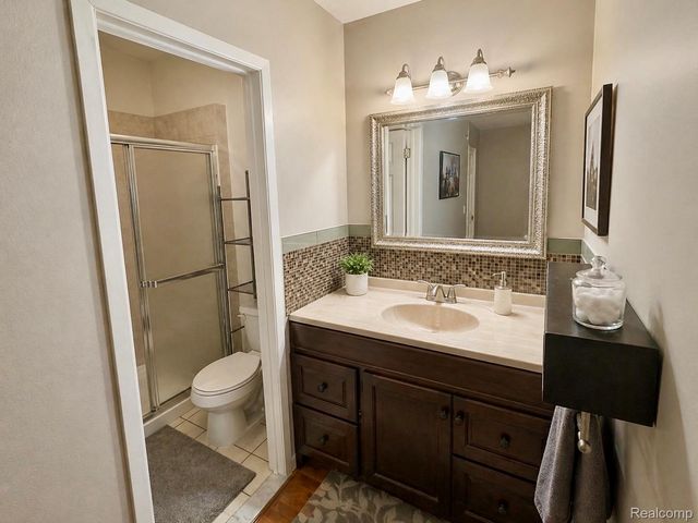 37371 Charter Oaks Boulevard, Clinton Charter Township, MI 48036