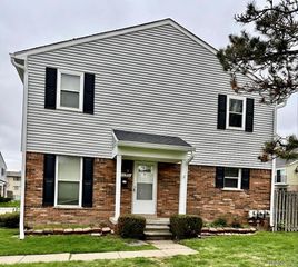 37371 Charter Oaks Boulevard, Clinton Charter Township, MI 48036