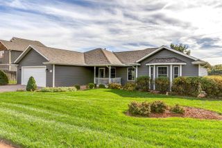 1124 Republic Cir, Salina, KS 67401