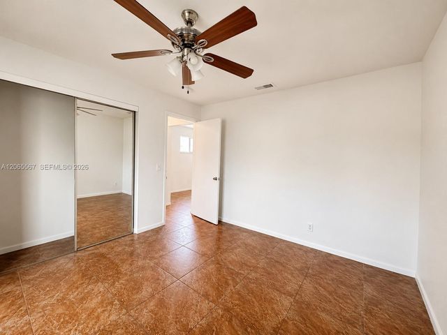 28 Crossings Circle E, Boynton Beach, FL 33435