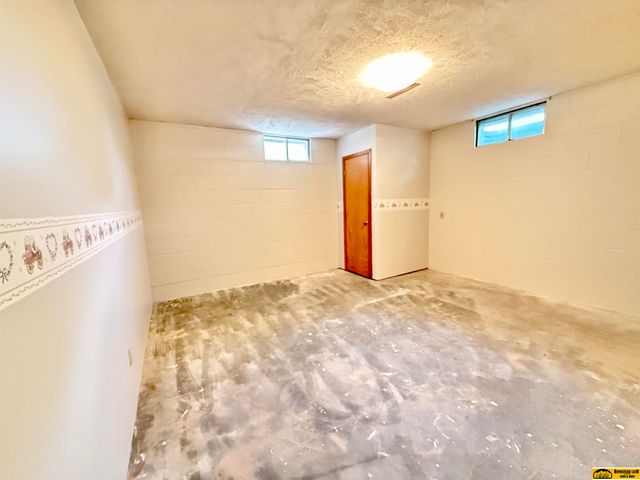 103 E Rose Street, Plymouth, NE 68424