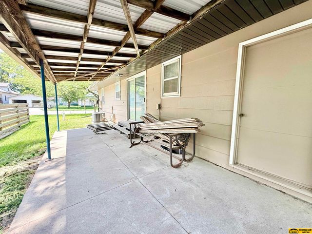 103 E Rose Street, Plymouth, NE 68424